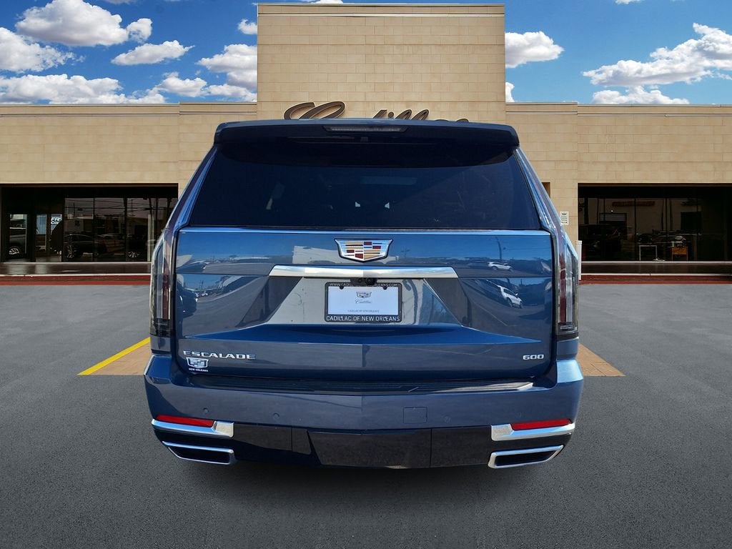 2026 Cadillac Escalade Luxury