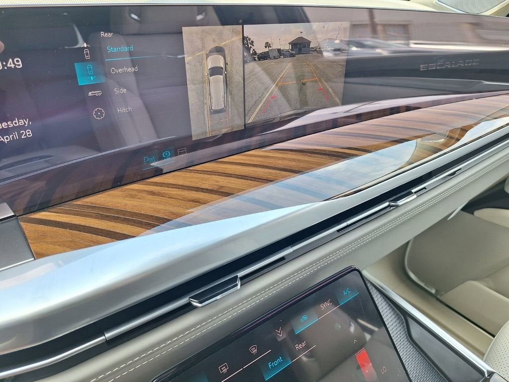 2026 Cadillac Escalade Platinum Sport