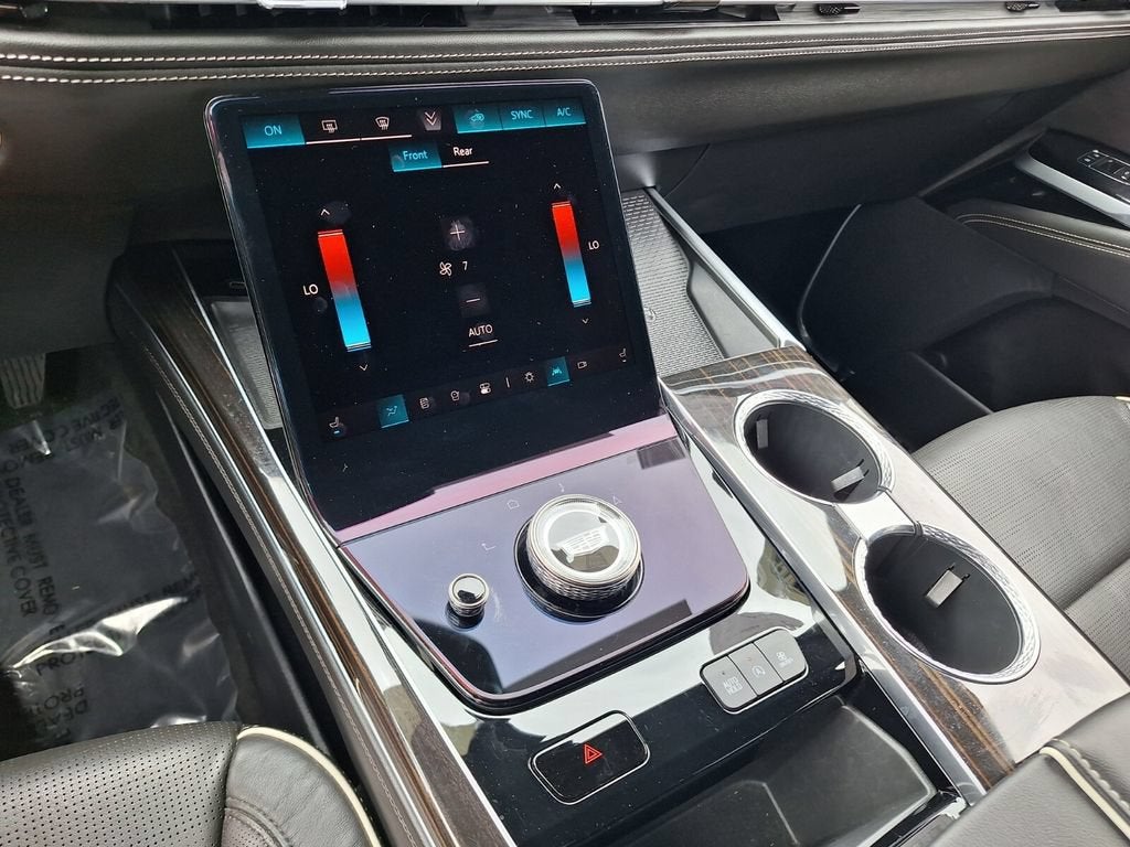 2025 Cadillac Escalade Premium Luxury