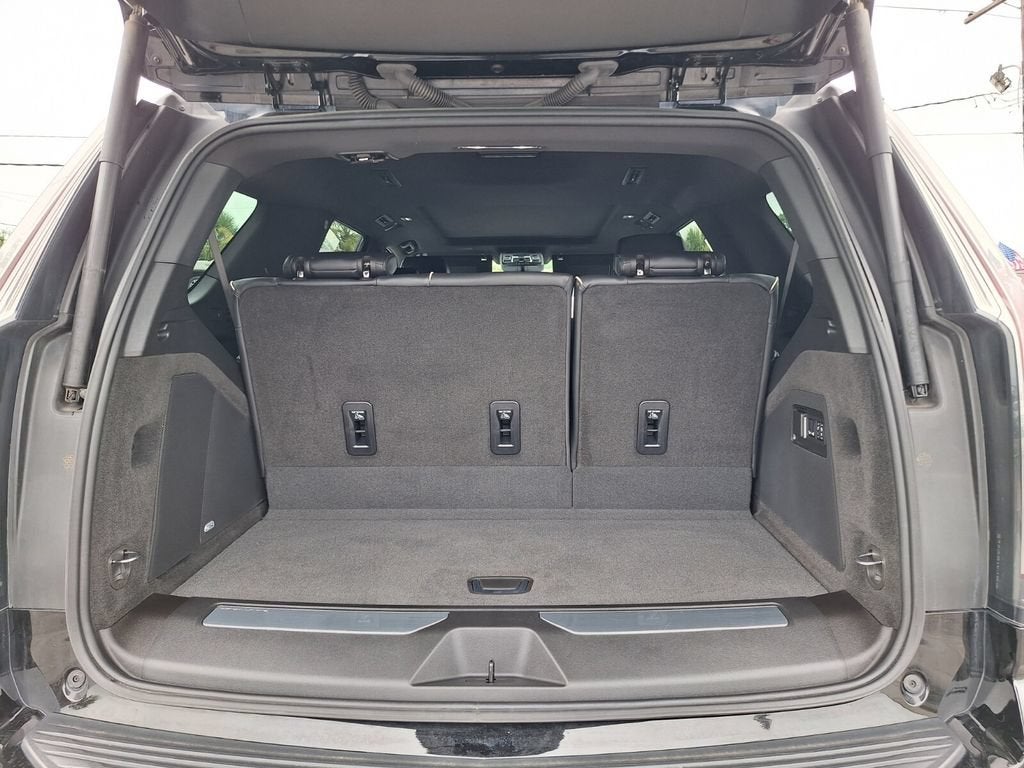 2025 Cadillac Escalade Premium Luxury