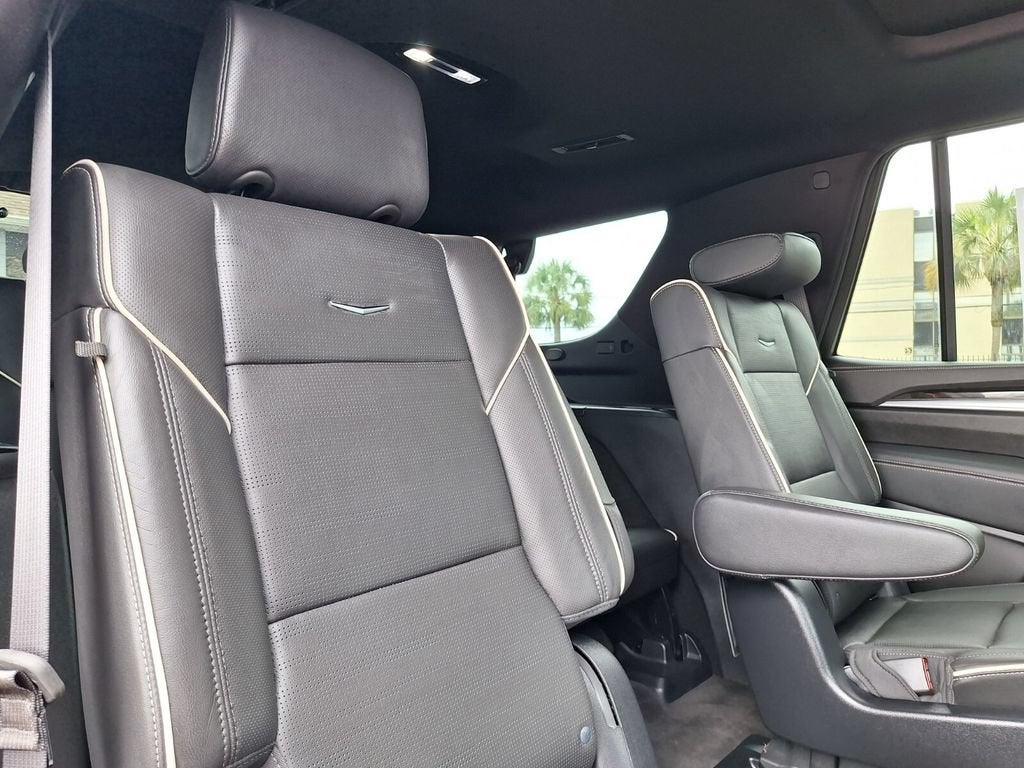 2025 Cadillac Escalade Premium Luxury