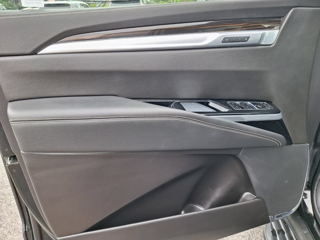 2025 Cadillac Escalade Premium Luxury