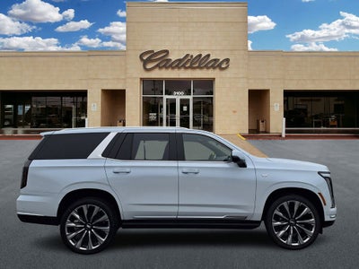 2026 Cadillac Escalade Luxury