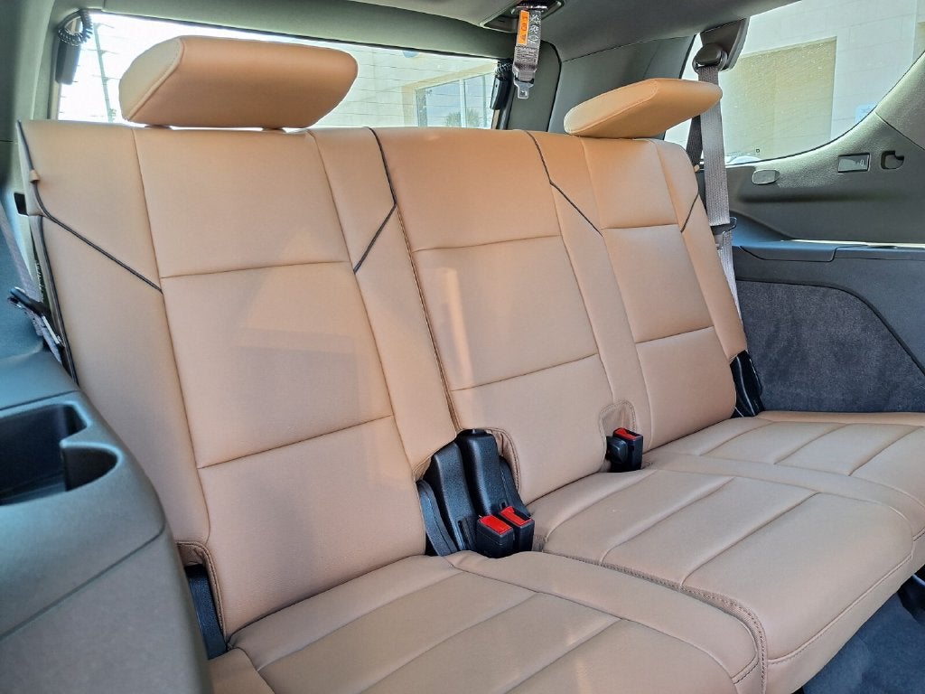 2027 Cadillac Escalade Luxury