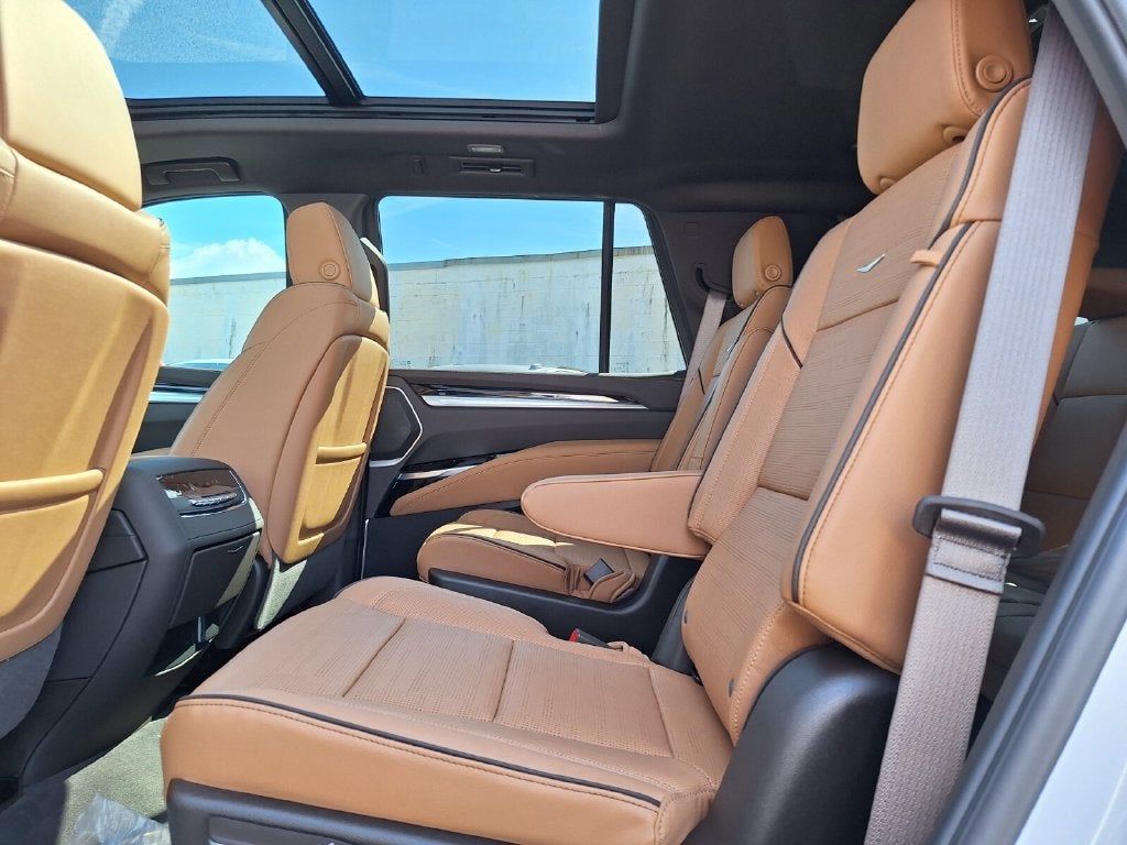 2027 Cadillac Escalade Luxury