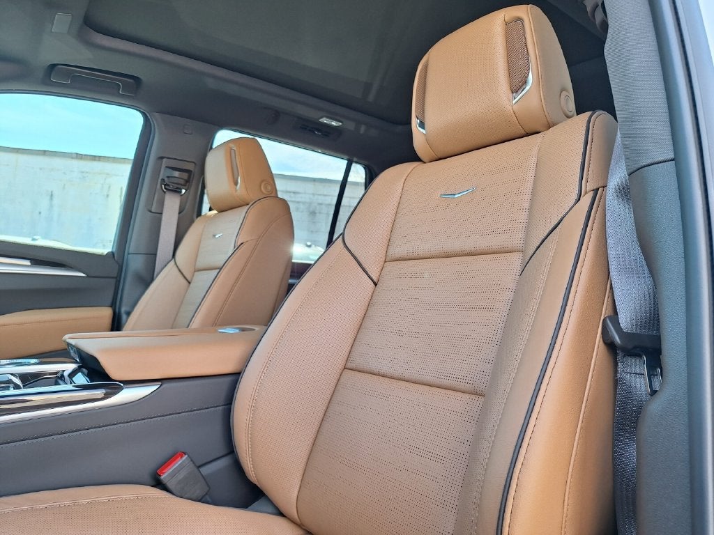 2027 Cadillac Escalade Luxury
