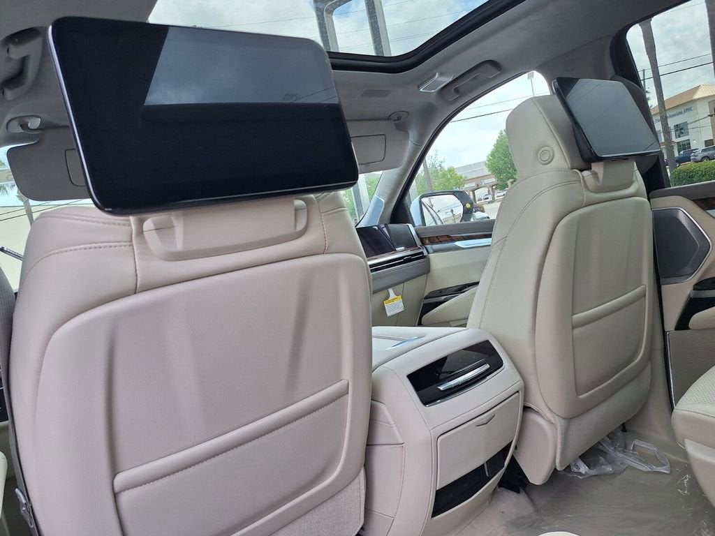 2026 Cadillac Escalade Platinum Luxury