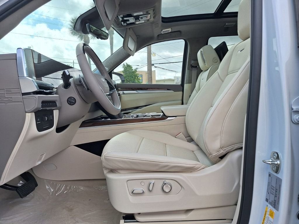 2026 Cadillac Escalade Platinum Luxury