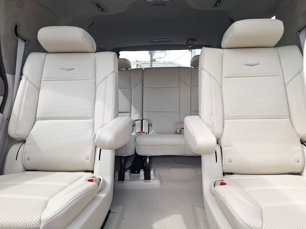 2026 Cadillac Escalade Platinum Luxury