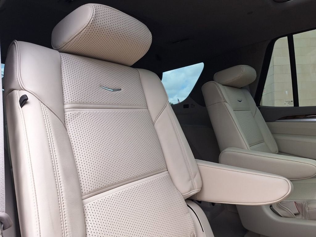 2026 Cadillac Escalade Platinum Luxury