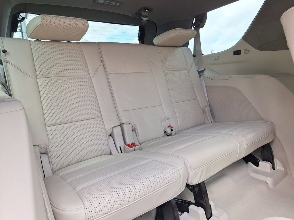 2026 Cadillac Escalade Platinum Luxury