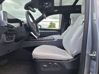 2026 Cadillac Escalade Platinum Luxury