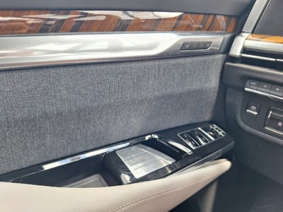 2026 Cadillac Escalade Platinum Luxury