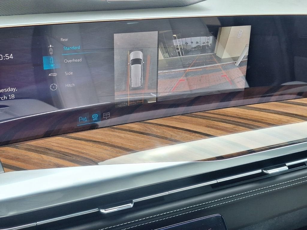 2026 Cadillac Escalade Platinum Luxury