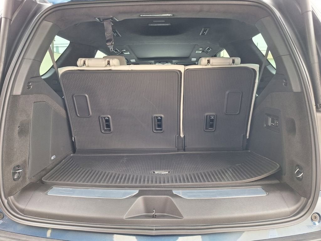 2026 Cadillac Escalade Platinum Luxury