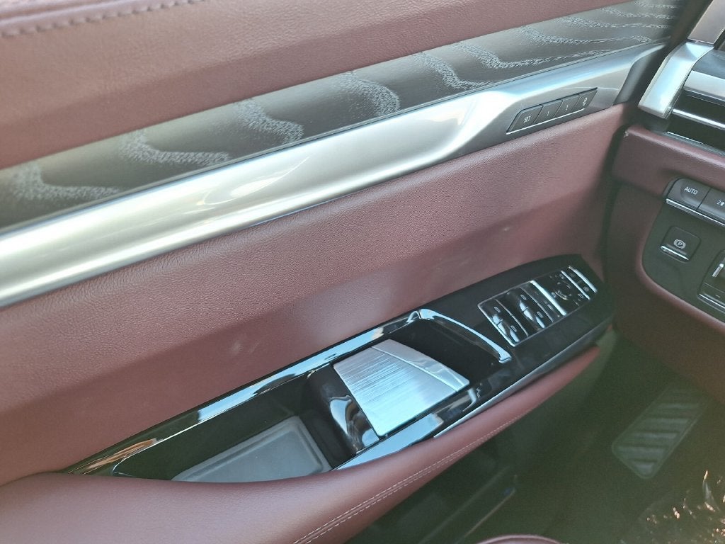 2027 Cadillac Escalade Sport
