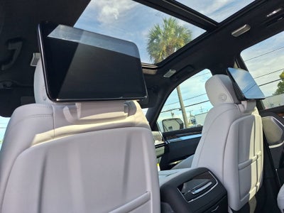 2026 Cadillac Escalade Platinum Sport