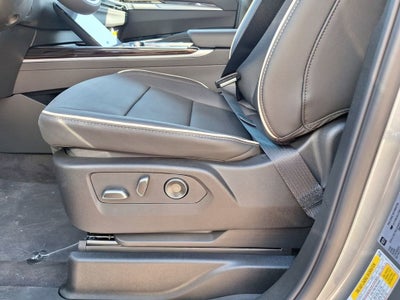 2026 Cadillac Escalade ESV Luxury