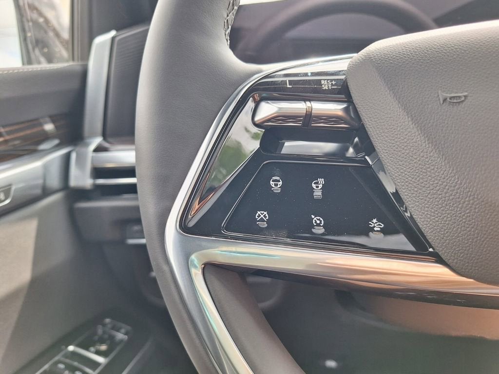 2026 Cadillac Escalade ESV Luxury