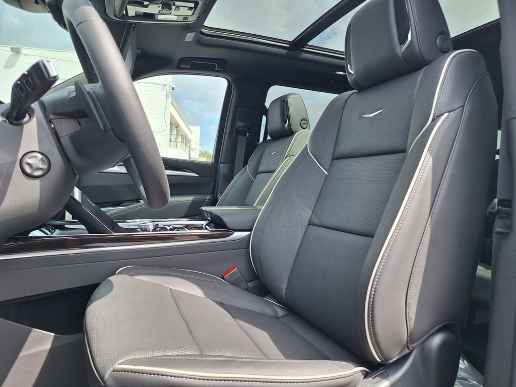 2026 Cadillac Escalade ESV Luxury