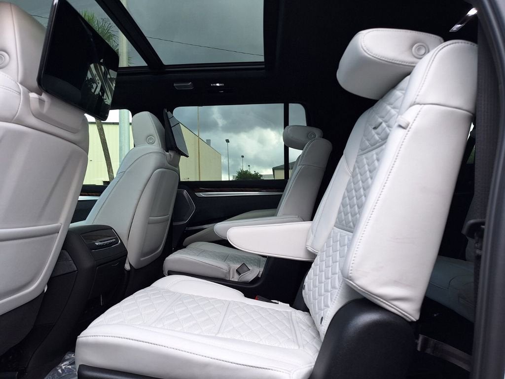 2026 Cadillac Escalade ESV Platinum Sport