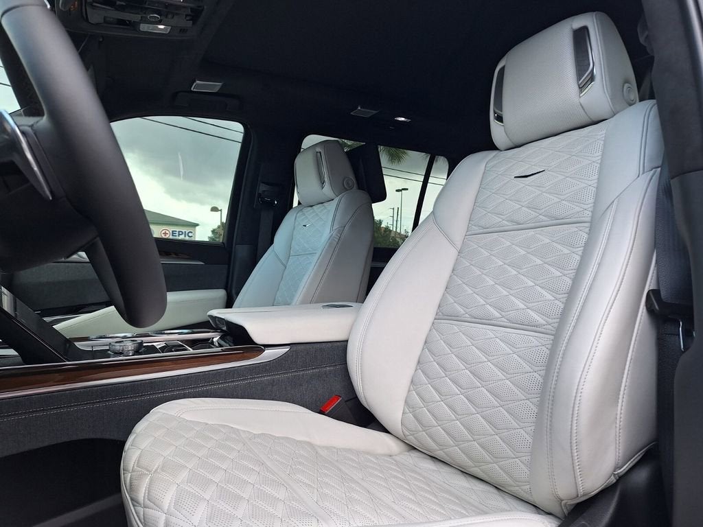 2026 Cadillac Escalade ESV Platinum Sport
