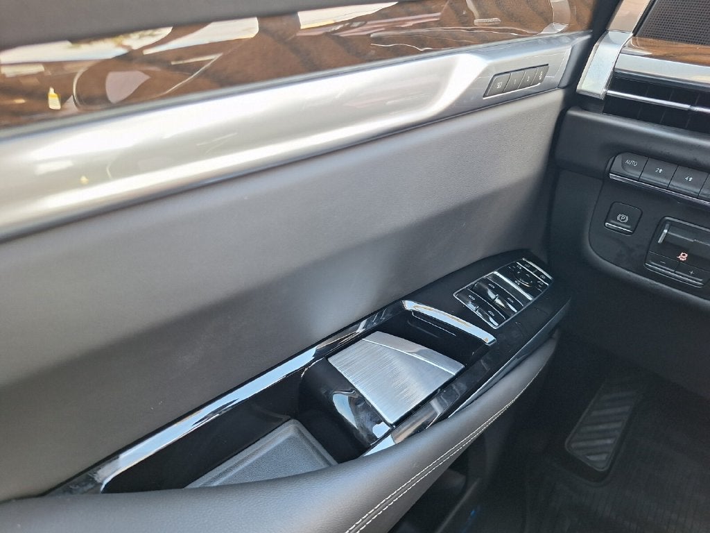 2026 Cadillac Escalade ESV Platinum Sport