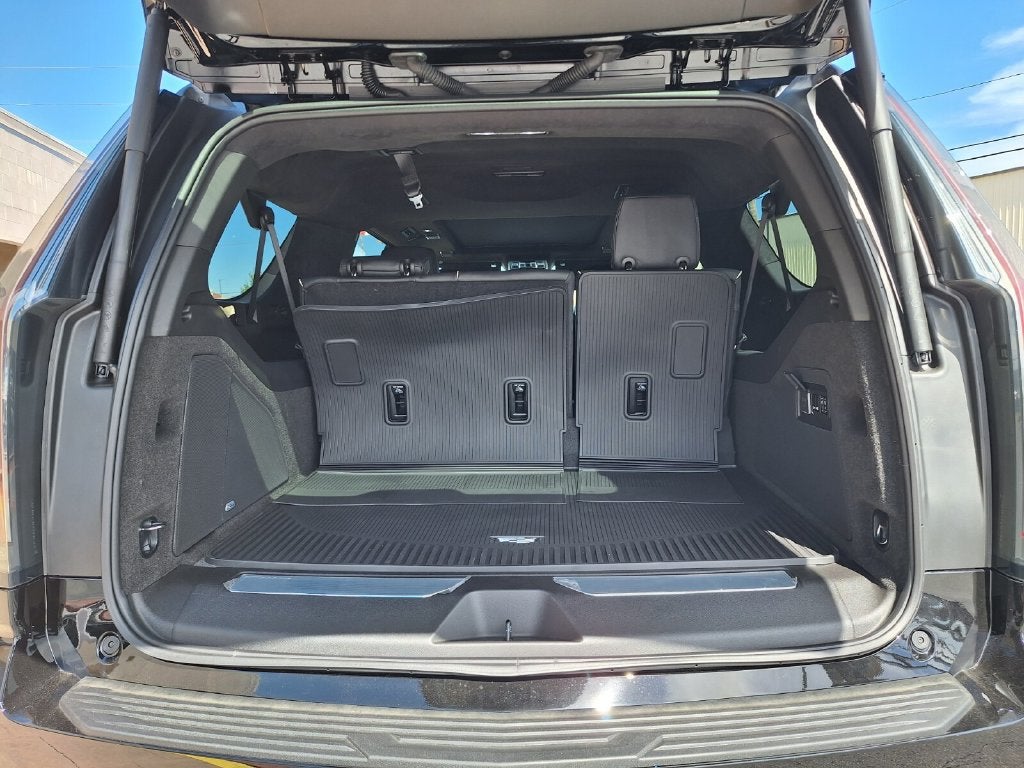 2026 Cadillac Escalade ESV Platinum Sport