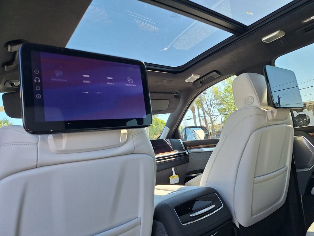 2026 Cadillac Escalade ESV Platinum Sport