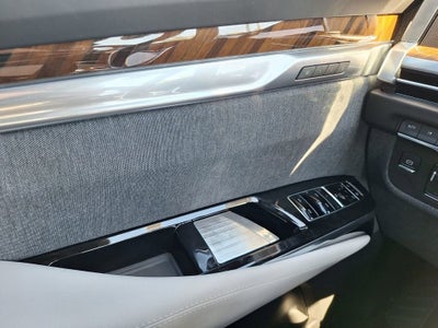 2026 Cadillac Escalade ESV Platinum Sport