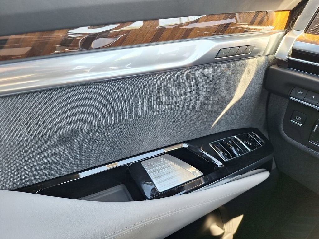 2026 Cadillac Escalade ESV Platinum Sport