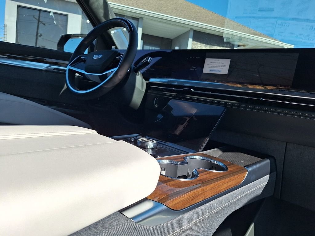 2026 Cadillac Escalade ESV Platinum Sport
