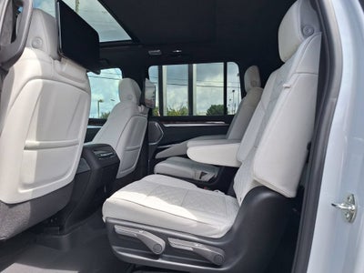 2026 Cadillac Escalade ESV Platinum Sport