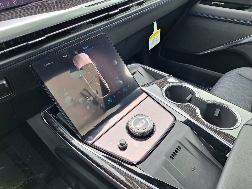 2026 Cadillac ESCALADE IQ Luxury