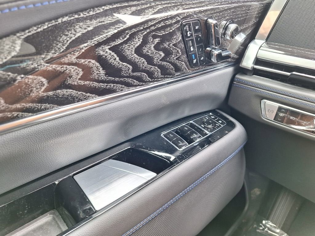 2026 Cadillac ESCALADE IQ Luxury