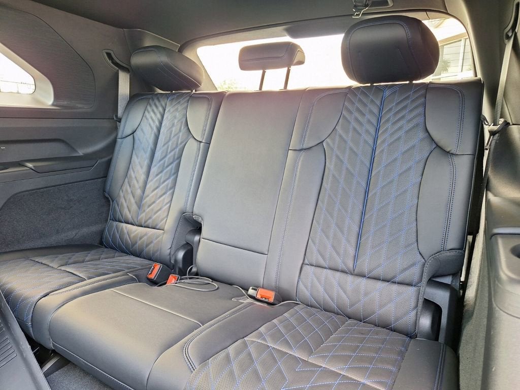 2026 Cadillac ESCALADE IQ Luxury