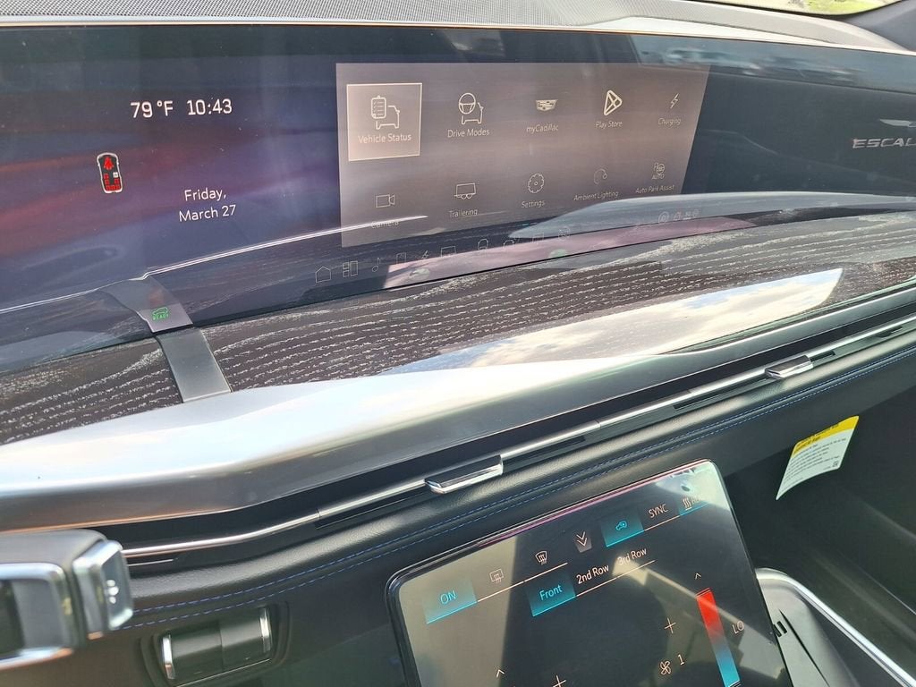 2026 Cadillac ESCALADE IQ Luxury