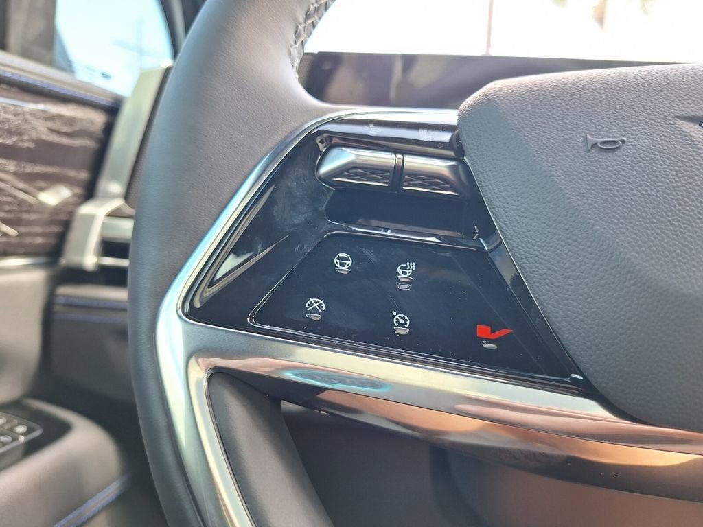 2026 Cadillac ESCALADE IQ Luxury