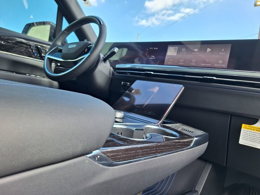 2026 Cadillac ESCALADE IQ Luxury