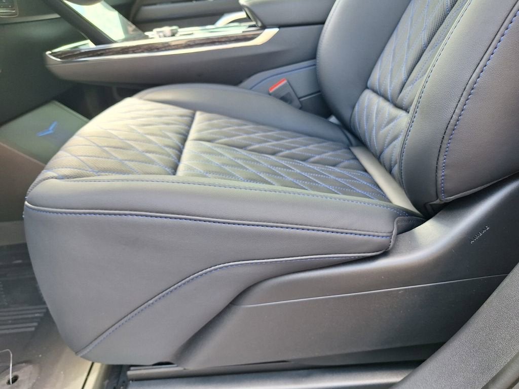 2026 Cadillac ESCALADE IQ Luxury