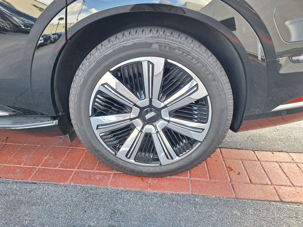 2025 Cadillac ESCALADE IQ Luxury 1