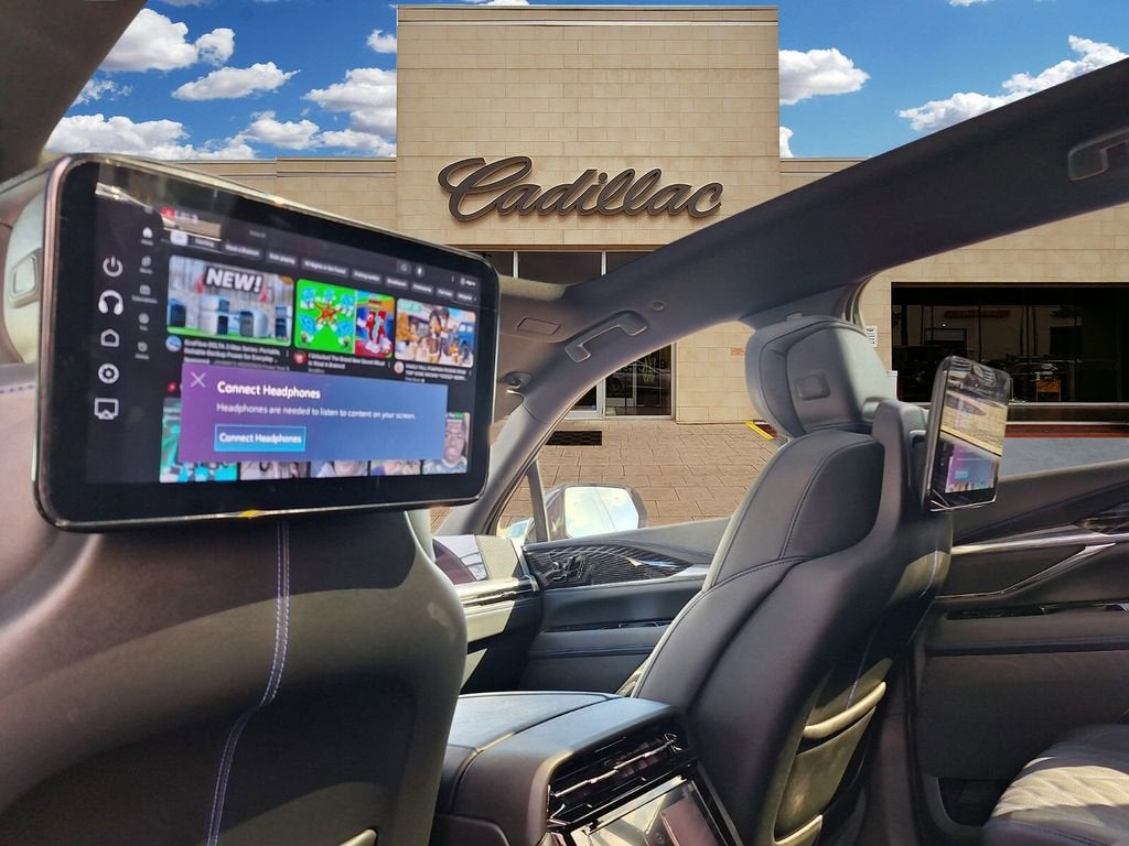 2025 Cadillac ESCALADE IQ Luxury 1