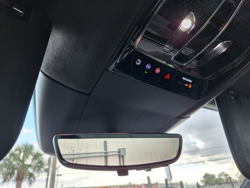 2025 Cadillac ESCALADE IQ Luxury 2