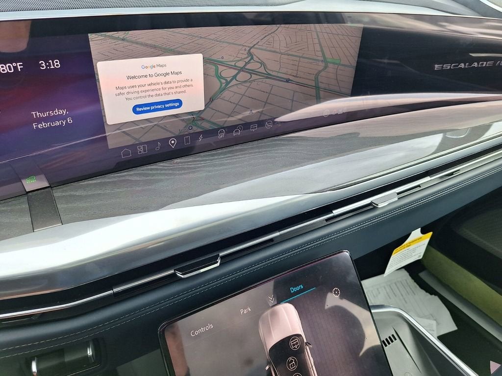 2025 Cadillac ESCALADE IQ Luxury 2