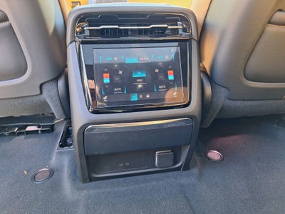 2025 Cadillac ESCALADE IQ Luxury 2