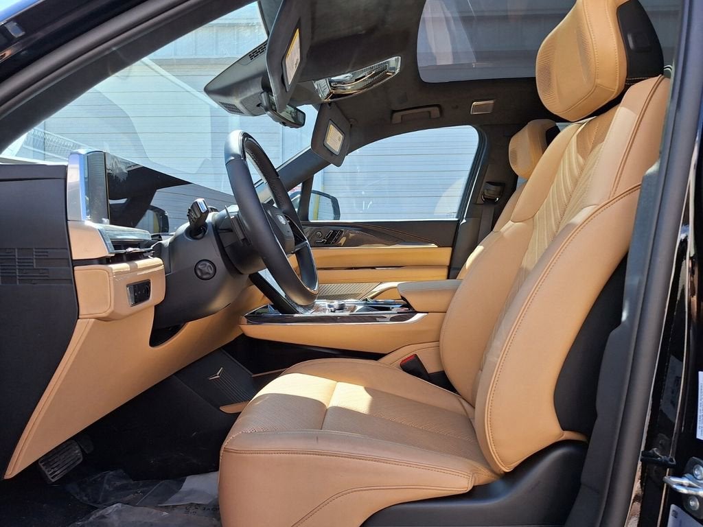 2025 Cadillac ESCALADE IQ Luxury 2