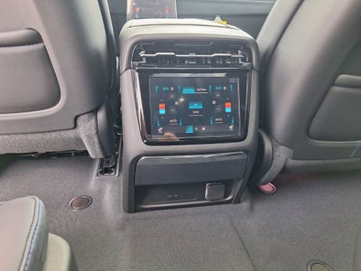 2025 Cadillac ESCALADE IQ Sport 1