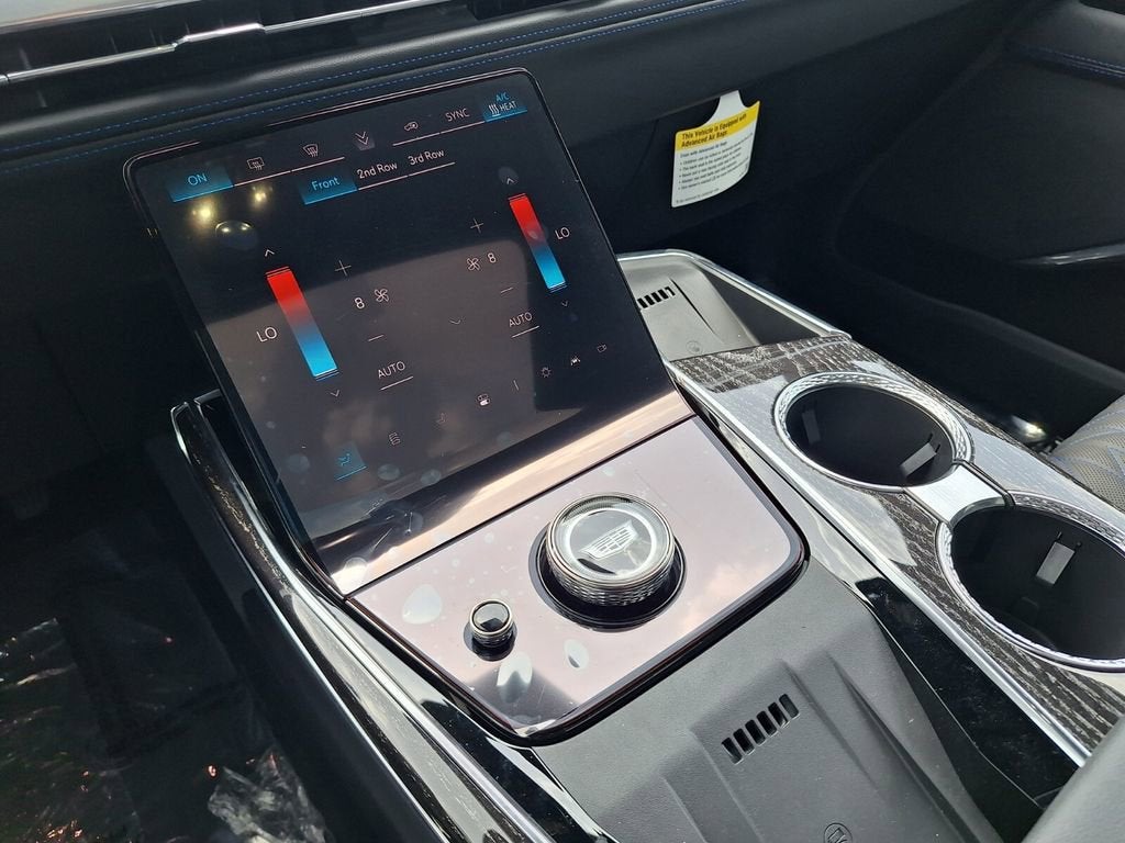 2025 Cadillac ESCALADE IQ Sport 1