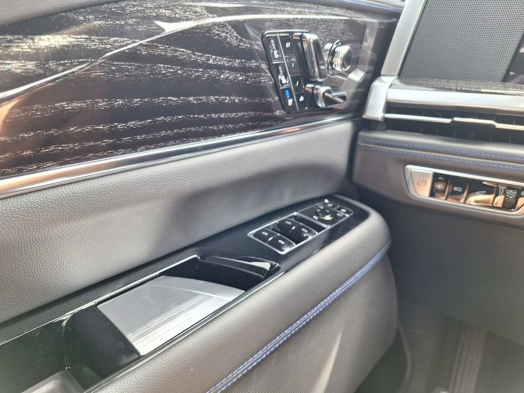 2025 Cadillac ESCALADE IQ Sport 1