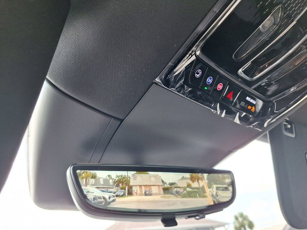 2025 Cadillac ESCALADE IQ Sport 1